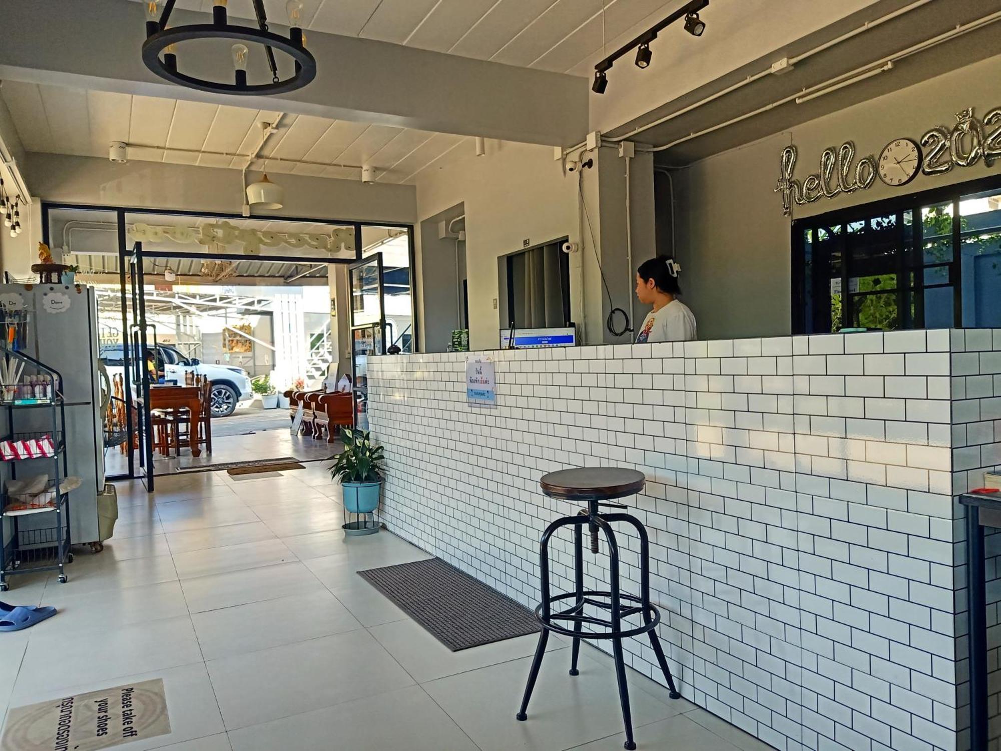 Baan Nuk Anong Hotel Chiang Rai Exterior photo