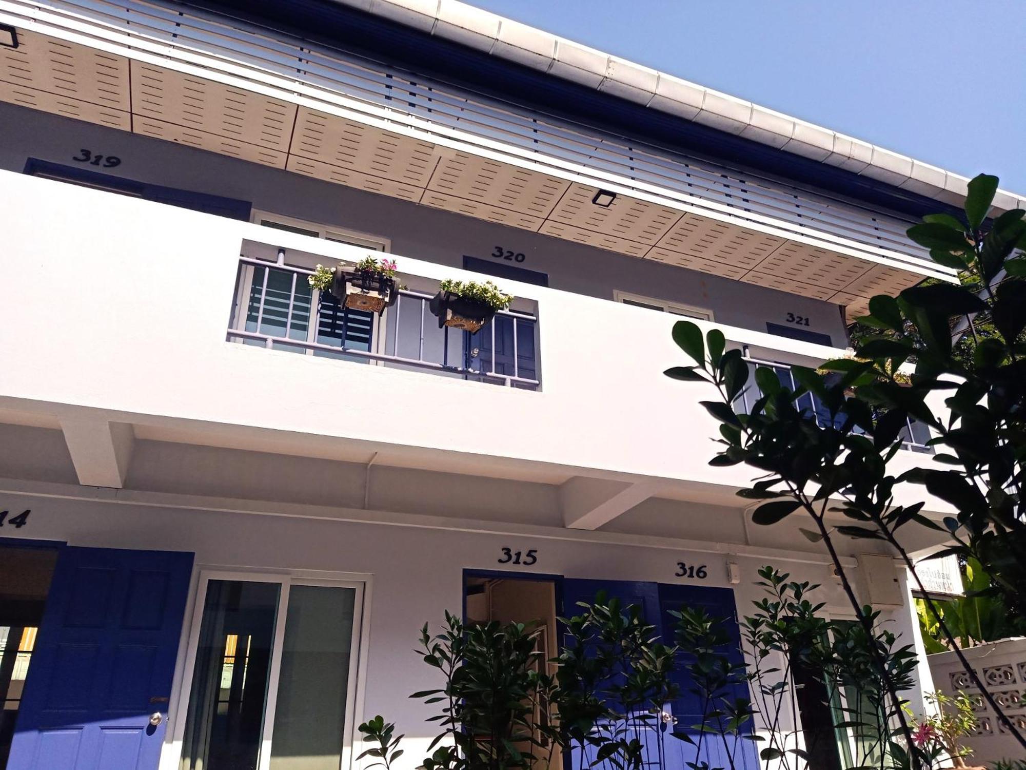 Baan Nuk Anong Hotel Chiang Rai Exterior photo